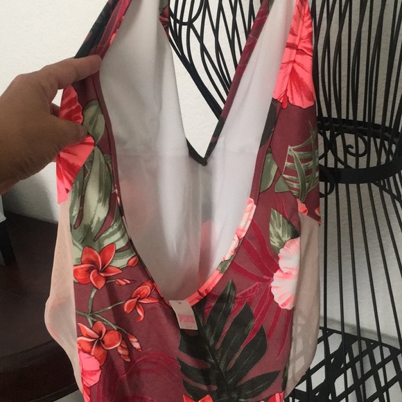 PINK - Picture 7 of 7